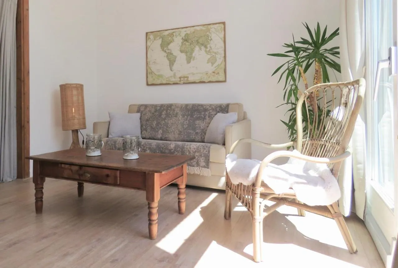 Sea Shell With Balcony Close To The Beach, City Centre And Dunes Zandvoort Appartamento